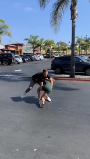 Demi Bagby feet photo thumbnail