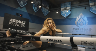 Demi Bagby feet photo thumbnail