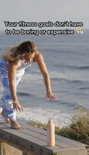 Demi Bagby feet photo thumbnail