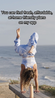 Demi Bagby feet photo thumbnail