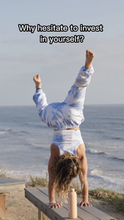 Demi Bagby feet photo thumbnail