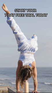 Demi Bagby feet photo thumbnail