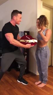 Demi Bagby feet photo thumbnail