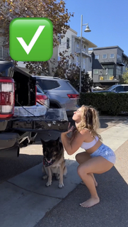 Demi Bagby feet photo thumbnail