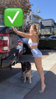 Demi Bagby feet photo thumbnail