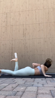 Demi Bagby feet photo thumbnail