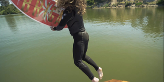 Demi Bagby feet photo thumbnail