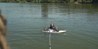 Demi Bagby feet photo thumbnail