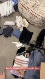 Demi Bagby feet photo thumbnail