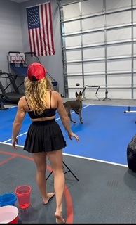 Demi Bagby feet photo thumbnail