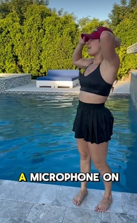 Demi Bagby feet photo thumbnail