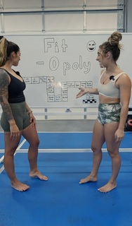 Demi Bagby feet photo thumbnail