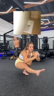 Demi Bagby feet photo thumbnail