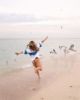 Demi Bagby feet photo 12