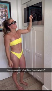 Demi Bagby feet photo 1