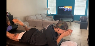 Demi Bennett feet photo thumbnail