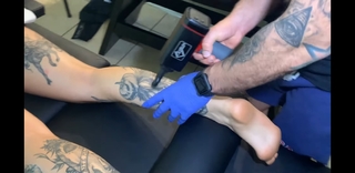 Demi Bennett feet photo thumbnail