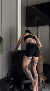 Demi Bennett feet photo 2