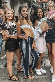 Demi Burnett feet photo 13