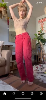 Demi Burnett feet photo 13