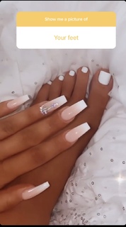 Demi Jones feet photo 11