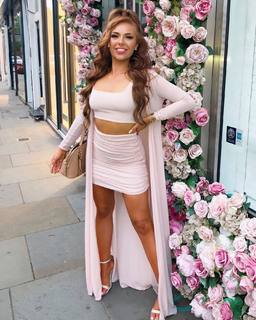 Demi Jones feet photo 7