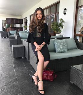 Demi-Leigh Nel-Peters feet photo 9