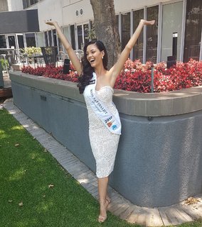 Demi-Leigh Nel-Peters feet photo 17