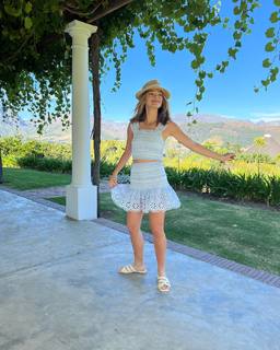 Demi-Leigh Nel-Peters feet photo 9