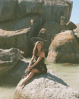 Demi-Leigh Nel-Peters feet photo 16