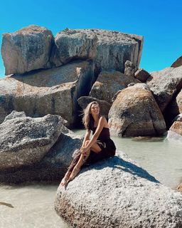 Demi-Leigh Nel-Peters feet photo 13
