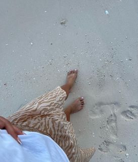 Demi-Leigh Nel-Peters feet photo 8