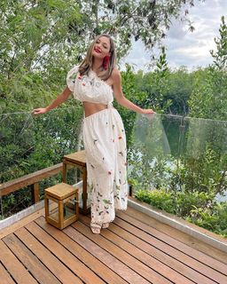 Demi-Leigh Nel-Peters feet photo 5