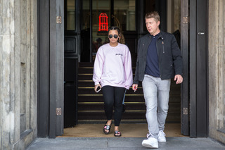 Demi Lovato feet photo thumbnail