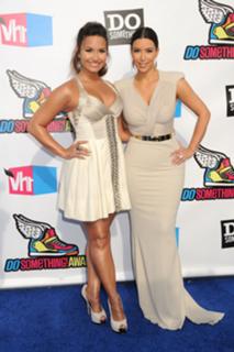 Demi Lovato feet photo thumbnail