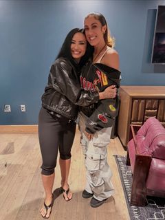 Demi Lovato feet photo 4