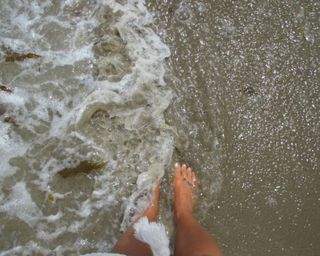 Demi Lovato feet photo 7