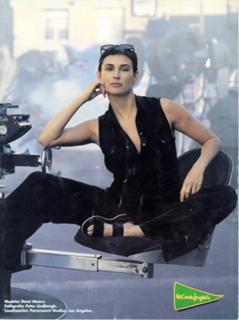 Demi Moore feet photo thumbnail