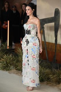 Demi Moore feet photo thumbnail