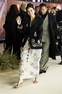 Demi Moore feet photo thumbnail