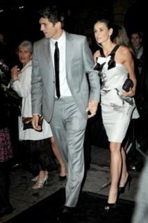 Demi Moore feet photo thumbnail