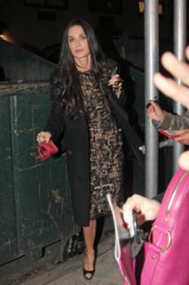 Demi Moore feet photo thumbnail