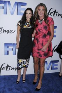 Demi Moore feet photo thumbnail