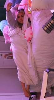 Demisux feet photo thumbnail