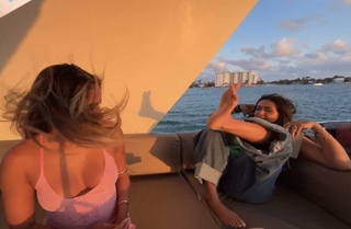 Demisux feet photo thumbnail