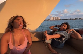 Demisux feet photo thumbnail