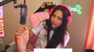 Demisux feet photo thumbnail