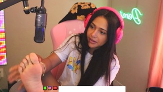 Demisux feet photo thumbnail