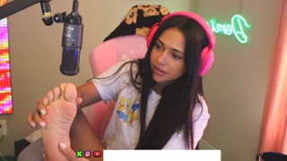 Demisux feet photo thumbnail