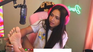 Demisux feet photo thumbnail